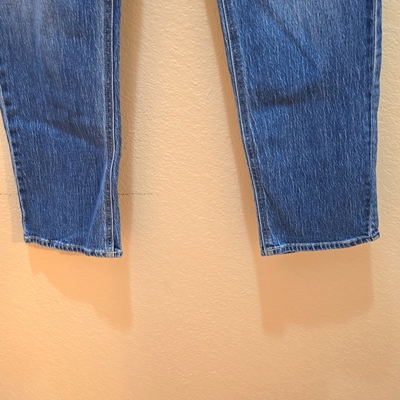 Buy 3 for $15!  Old Navy Mid Rise Wow Boyfriend Jeans - Picture 4 of 4